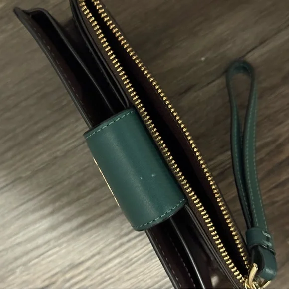 Coach Phone Wallet in Colorblock Signature Canvas - Picture 4 of 5